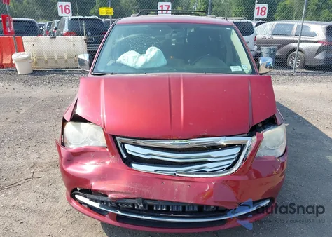 2013 Chrysler Town & Country Touring-L z USA, uszkodzony, nr VIN 2C4RC1CG7DR535254